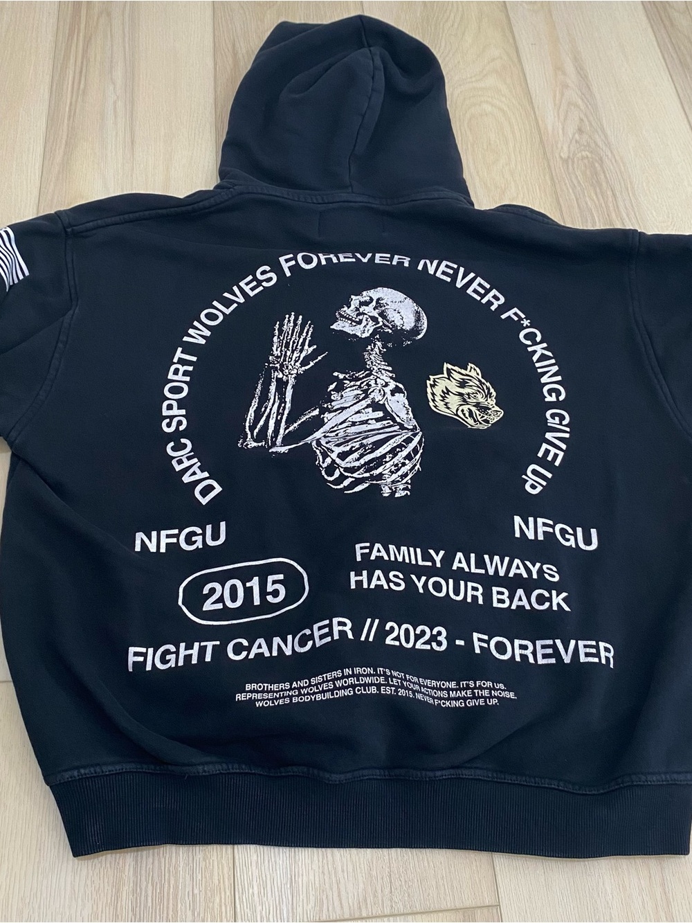Darc Sport Fight Cancer Hoodie Sweatshirt Mens Large Black Pullover Patch